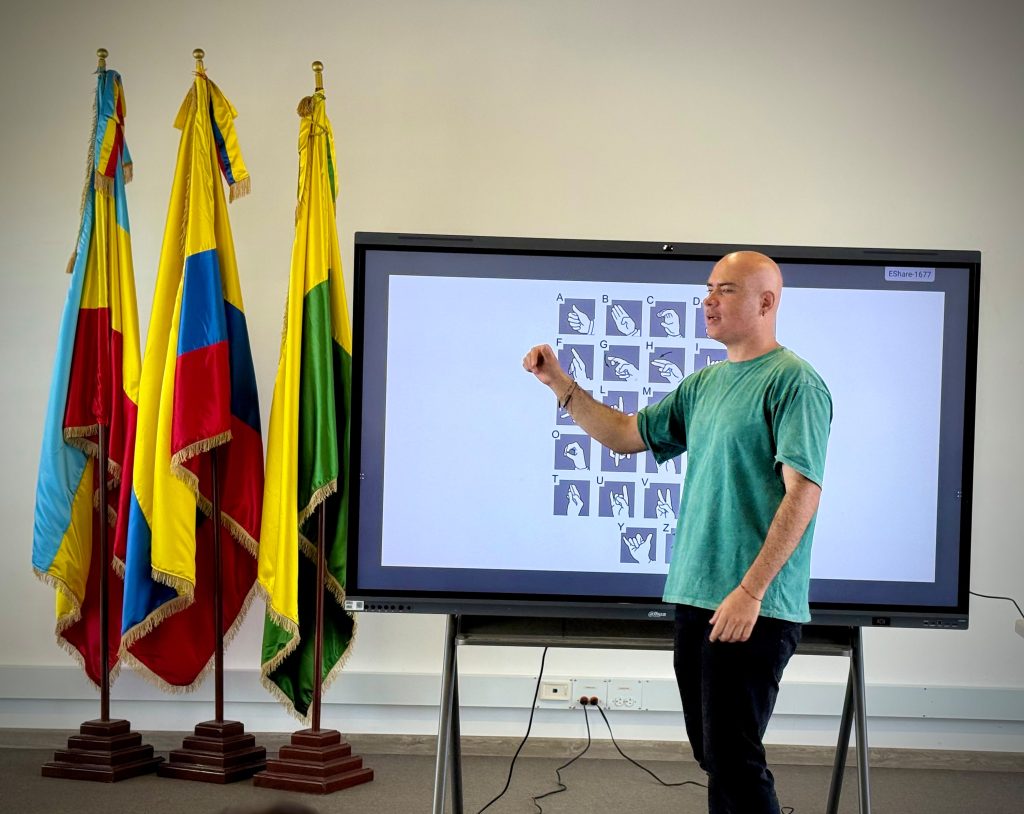 Foto Clase de Señas